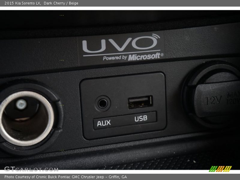 Dark Cherry / Beige 2015 Kia Sorento LX
