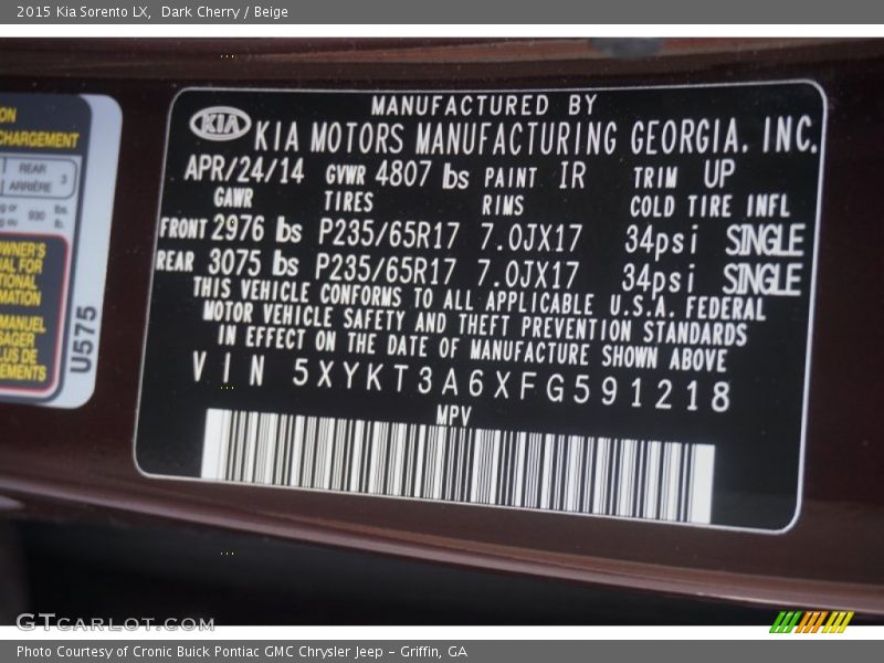 Dark Cherry / Beige 2015 Kia Sorento LX