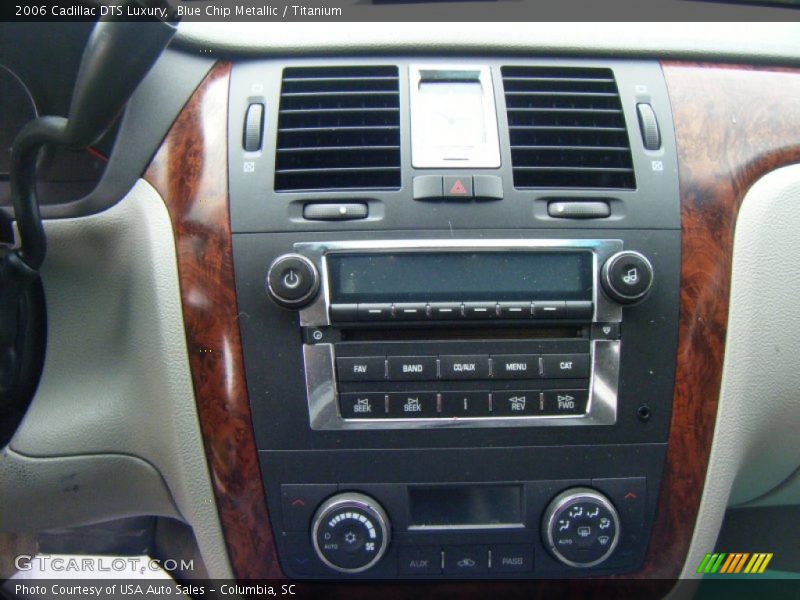 Blue Chip Metallic / Titanium 2006 Cadillac DTS Luxury
