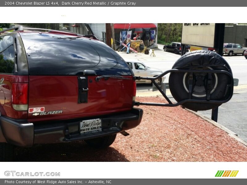 Dark Cherry Red Metallic / Graphite Gray 2004 Chevrolet Blazer LS 4x4