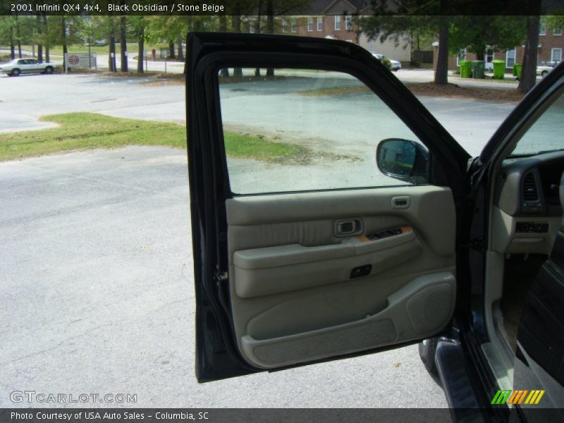 Black Obsidian / Stone Beige 2001 Infiniti QX4 4x4