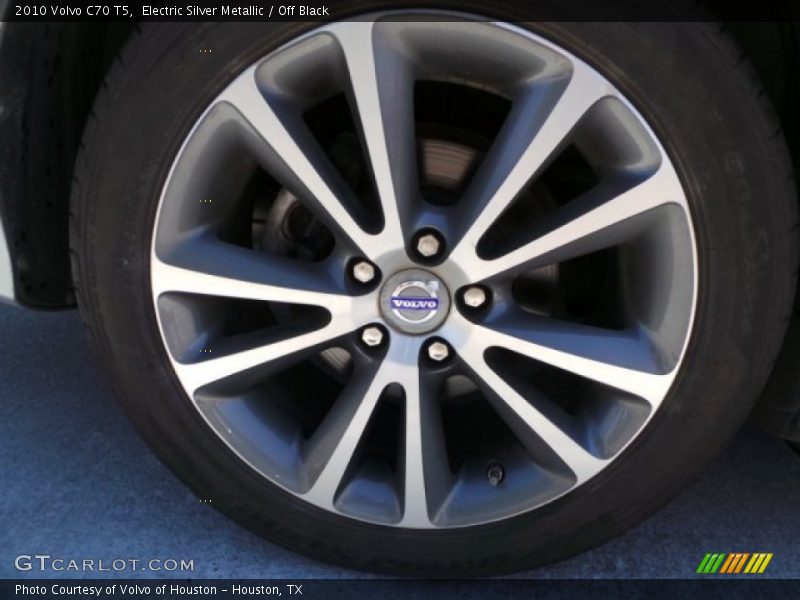 Electric Silver Metallic / Off Black 2010 Volvo C70 T5