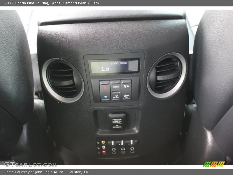 White Diamond Pearl / Black 2012 Honda Pilot Touring