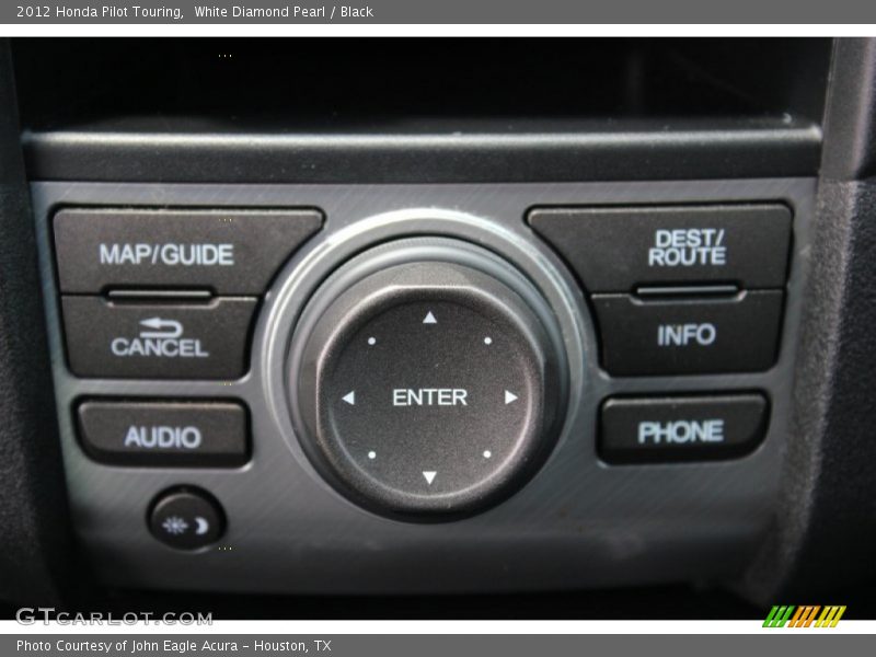 White Diamond Pearl / Black 2012 Honda Pilot Touring