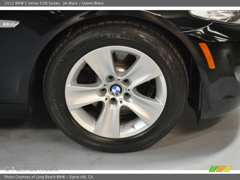 Jet Black / Oyster/Black 2012 BMW 5 Series 528i Sedan