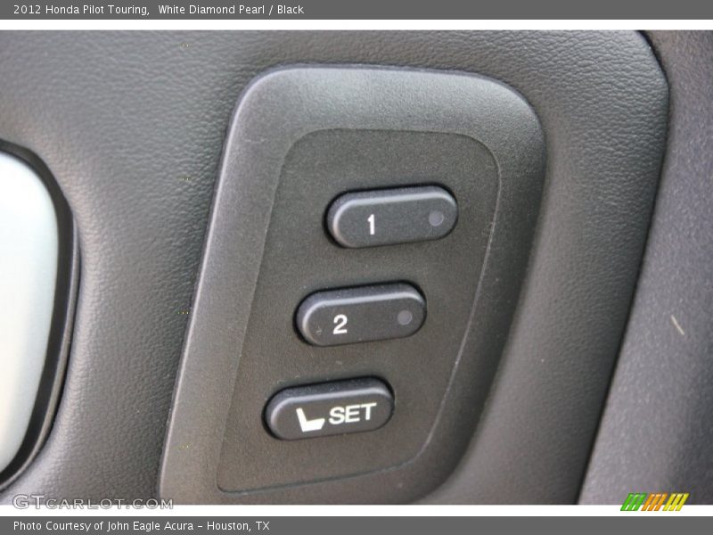 White Diamond Pearl / Black 2012 Honda Pilot Touring