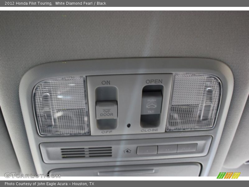 White Diamond Pearl / Black 2012 Honda Pilot Touring