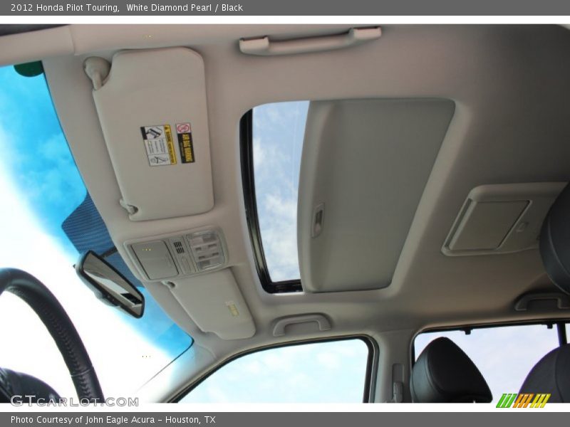 White Diamond Pearl / Black 2012 Honda Pilot Touring