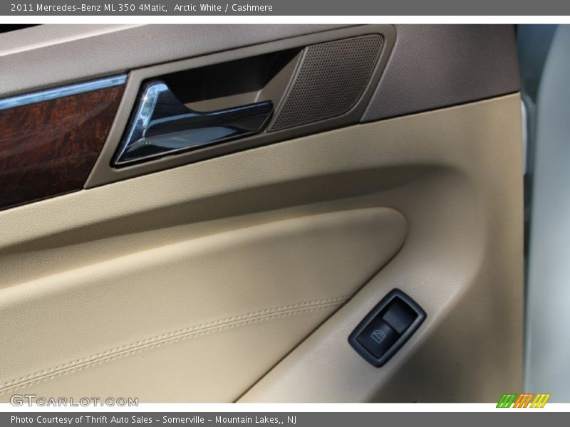 Arctic White / Cashmere 2011 Mercedes-Benz ML 350 4Matic