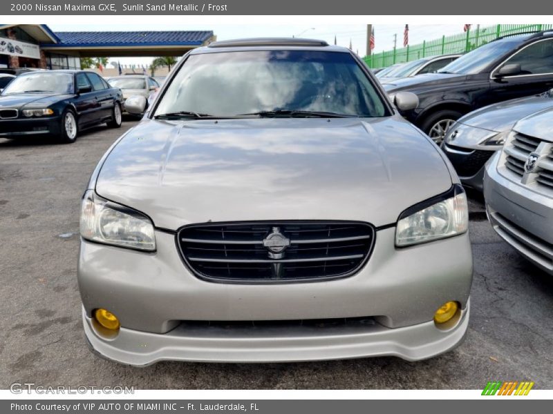 Sunlit Sand Metallic / Frost 2000 Nissan Maxima GXE