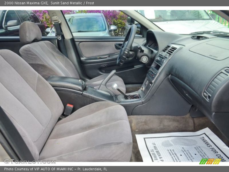 Sunlit Sand Metallic / Frost 2000 Nissan Maxima GXE