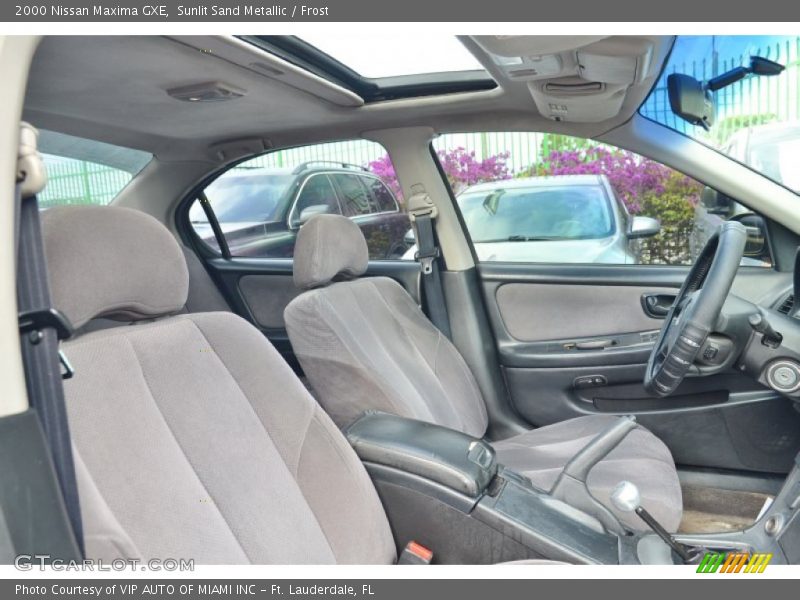 Sunlit Sand Metallic / Frost 2000 Nissan Maxima GXE