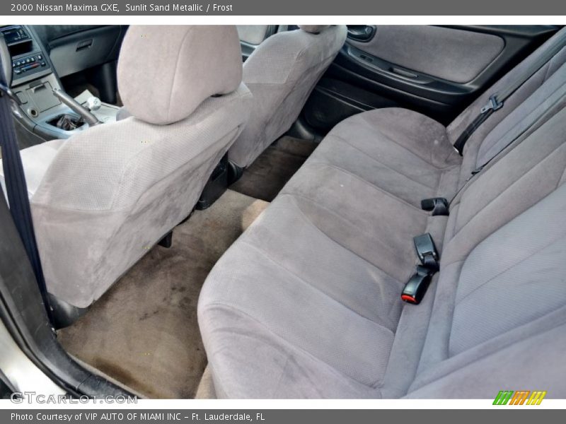 Sunlit Sand Metallic / Frost 2000 Nissan Maxima GXE