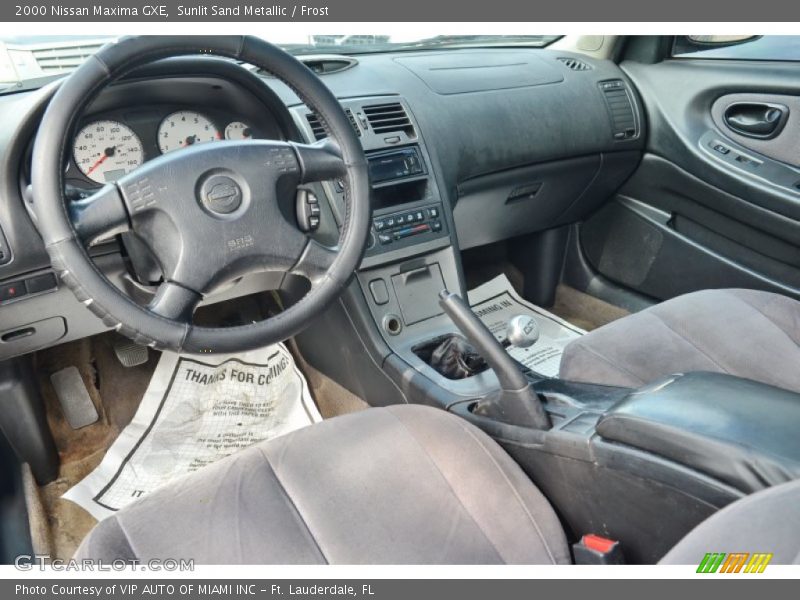 Sunlit Sand Metallic / Frost 2000 Nissan Maxima GXE