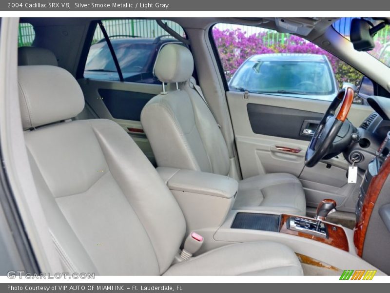 Silver Smoke Metallic / Light Gray 2004 Cadillac SRX V8