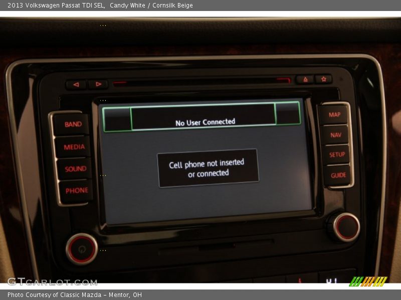 Candy White / Cornsilk Beige 2013 Volkswagen Passat TDI SEL