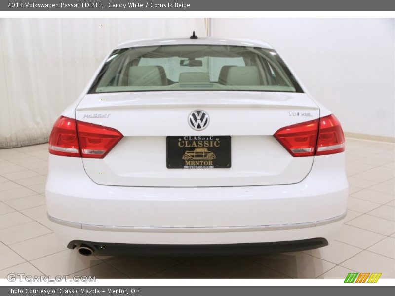 Candy White / Cornsilk Beige 2013 Volkswagen Passat TDI SEL