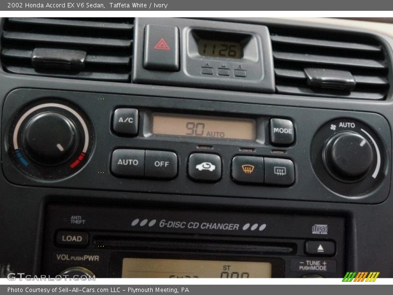 Controls of 2002 Accord EX V6 Sedan