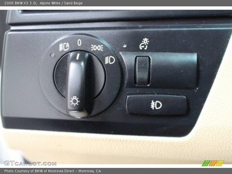 Alpine White / Sand Beige 2006 BMW X3 3.0i