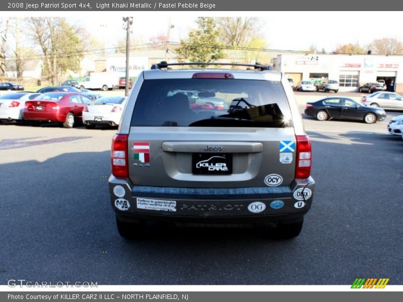 Light Khaki Metallic / Pastel Pebble Beige 2008 Jeep Patriot Sport 4x4