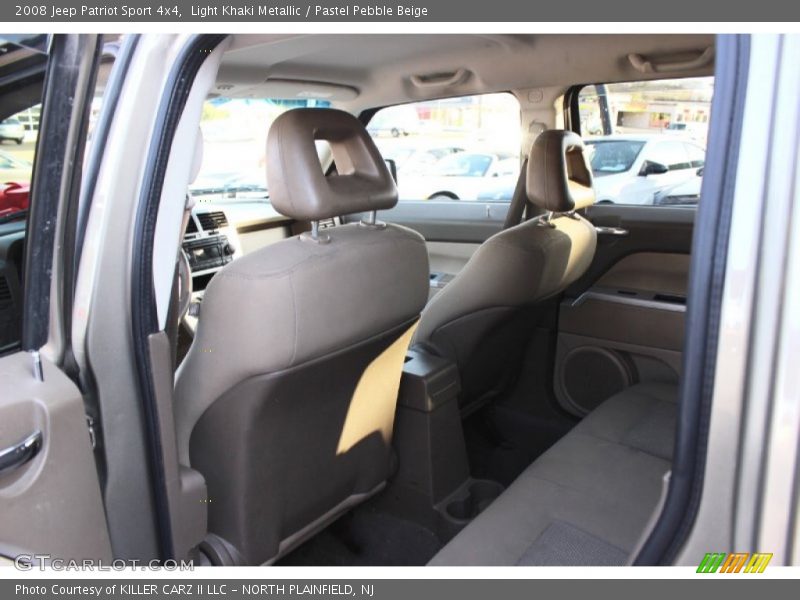 Light Khaki Metallic / Pastel Pebble Beige 2008 Jeep Patriot Sport 4x4