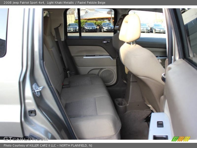 Light Khaki Metallic / Pastel Pebble Beige 2008 Jeep Patriot Sport 4x4