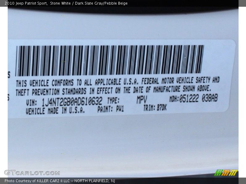 Stone White / Dark Slate Gray/Pebble Beige 2010 Jeep Patriot Sport