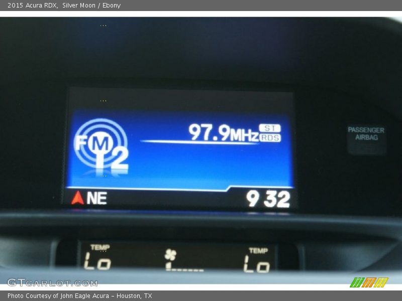 Silver Moon / Ebony 2015 Acura RDX