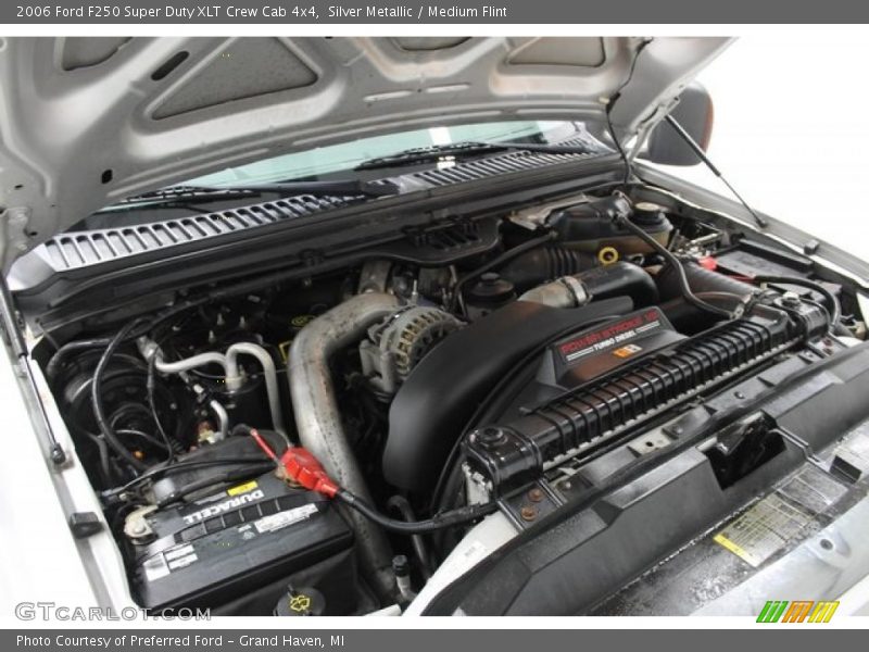  2006 F250 Super Duty XLT Crew Cab 4x4 Engine - 6.0 Liter OHV 32 Valve Power Stroke Turbo Diesel V8