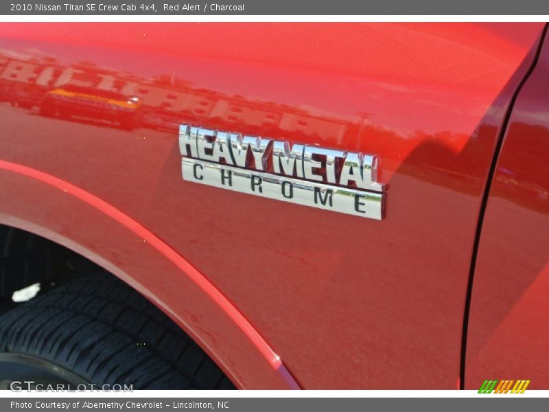 Red Alert / Charcoal 2010 Nissan Titan SE Crew Cab 4x4