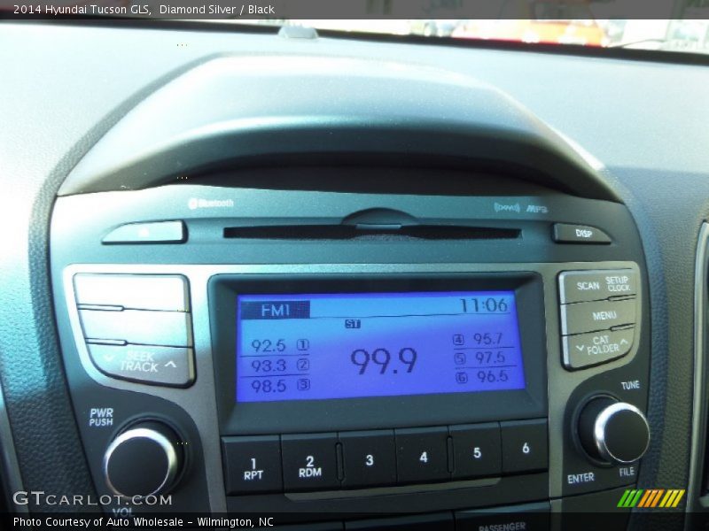 Diamond Silver / Black 2014 Hyundai Tucson GLS