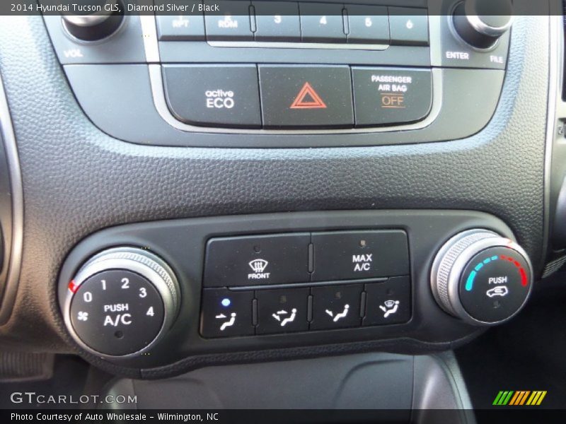 Diamond Silver / Black 2014 Hyundai Tucson GLS