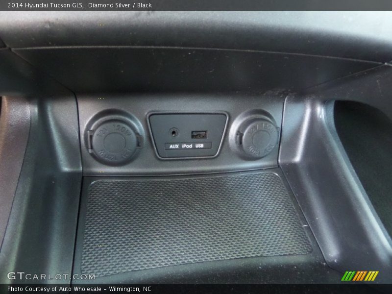Diamond Silver / Black 2014 Hyundai Tucson GLS