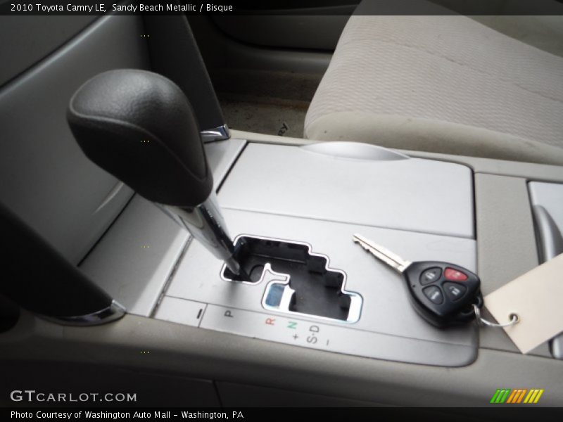 Sandy Beach Metallic / Bisque 2010 Toyota Camry LE