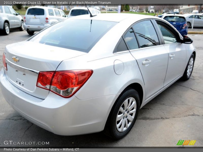 Silver Ice Metallic / Jet Black/Medium Titanium 2011 Chevrolet Cruze LS