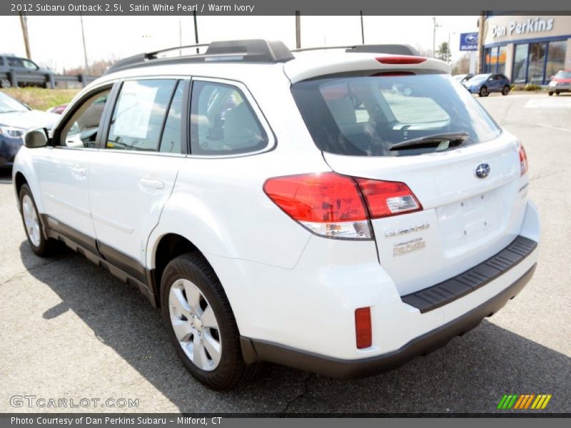 Satin White Pearl / Warm Ivory 2012 Subaru Outback 2.5i