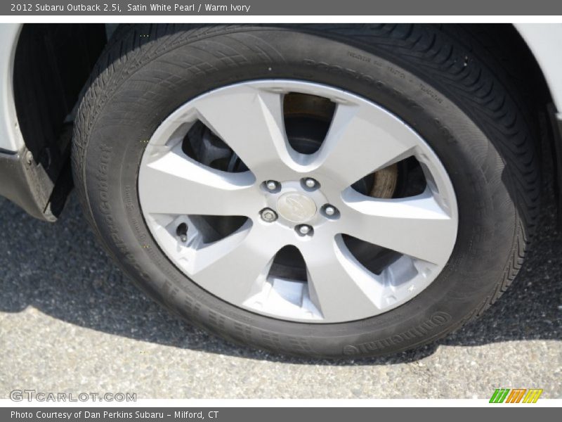Satin White Pearl / Warm Ivory 2012 Subaru Outback 2.5i