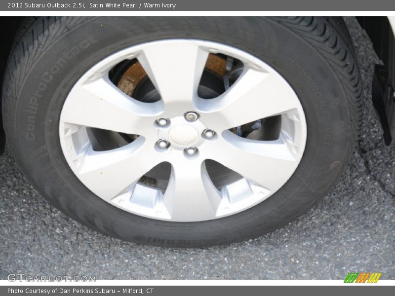 Satin White Pearl / Warm Ivory 2012 Subaru Outback 2.5i
