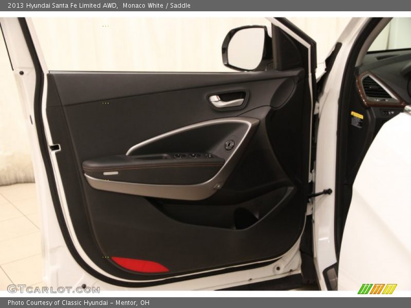 Door Panel of 2013 Santa Fe Limited AWD
