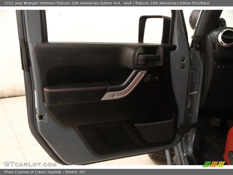 Anvil / Rubicon 10th Anniversary Edition Red/Black 2013 Jeep Wrangler Unlimited Rubicon 10th Anniversary Edition 4x4