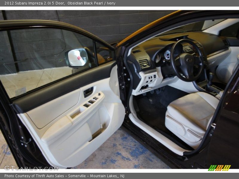 Obsidian Black Pearl / Ivory 2012 Subaru Impreza 2.0i 5 Door