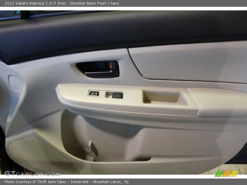 Obsidian Black Pearl / Ivory 2012 Subaru Impreza 2.0i 5 Door