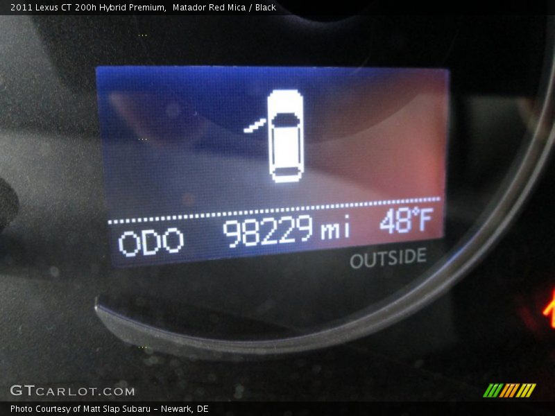 Matador Red Mica / Black 2011 Lexus CT 200h Hybrid Premium