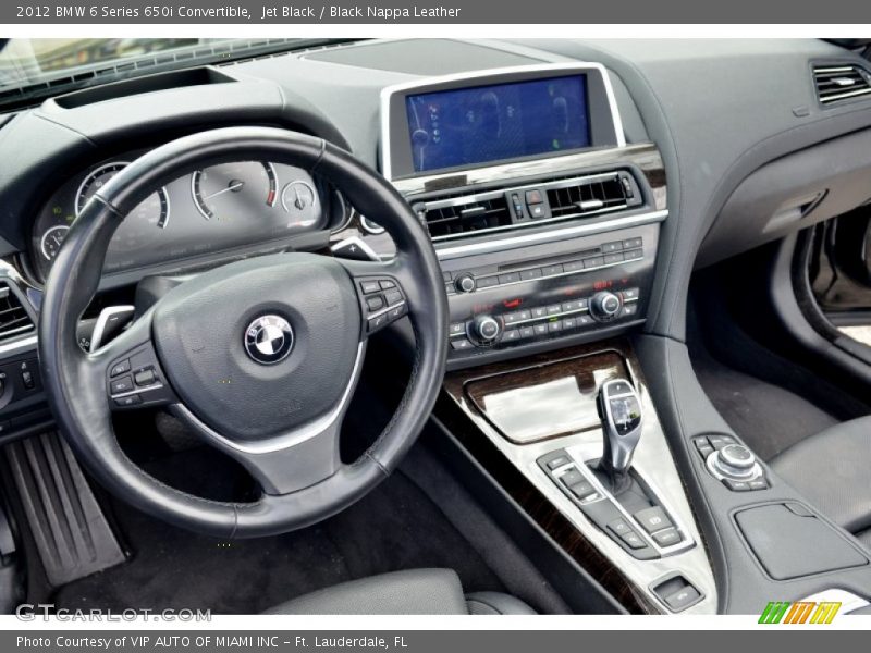 Dashboard of 2012 6 Series 650i Convertible