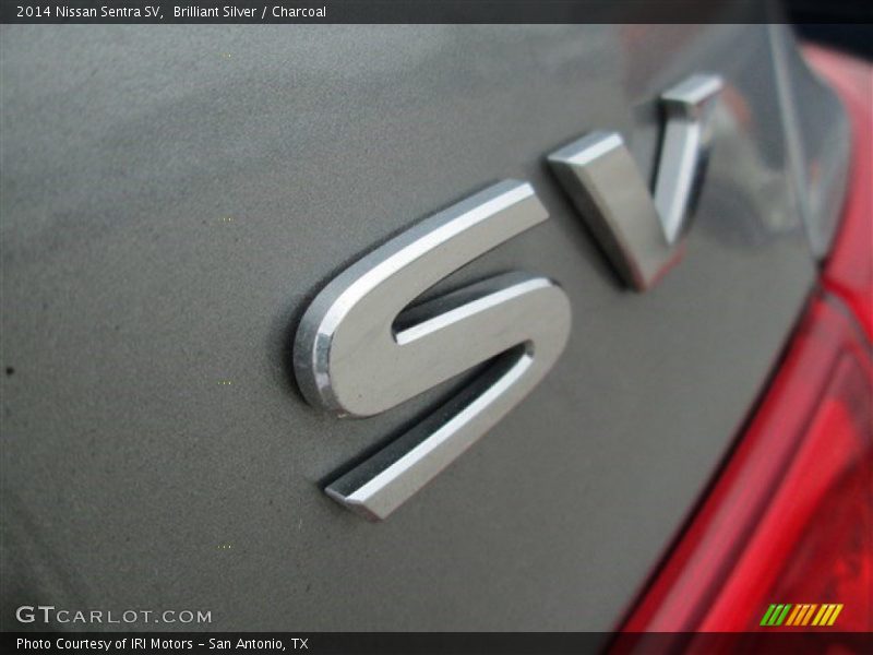 Brilliant Silver / Charcoal 2014 Nissan Sentra SV