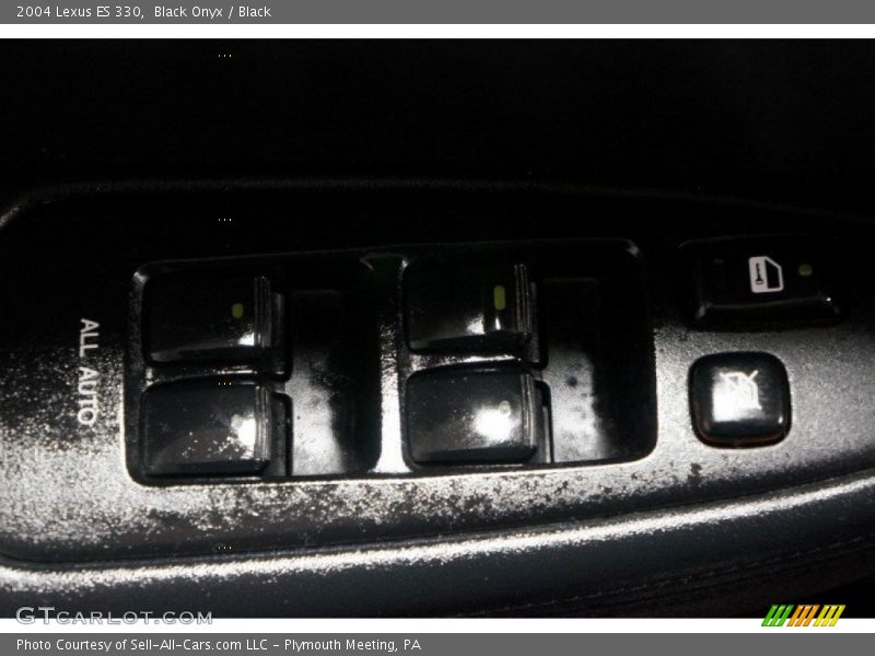 Black Onyx / Black 2004 Lexus ES 330