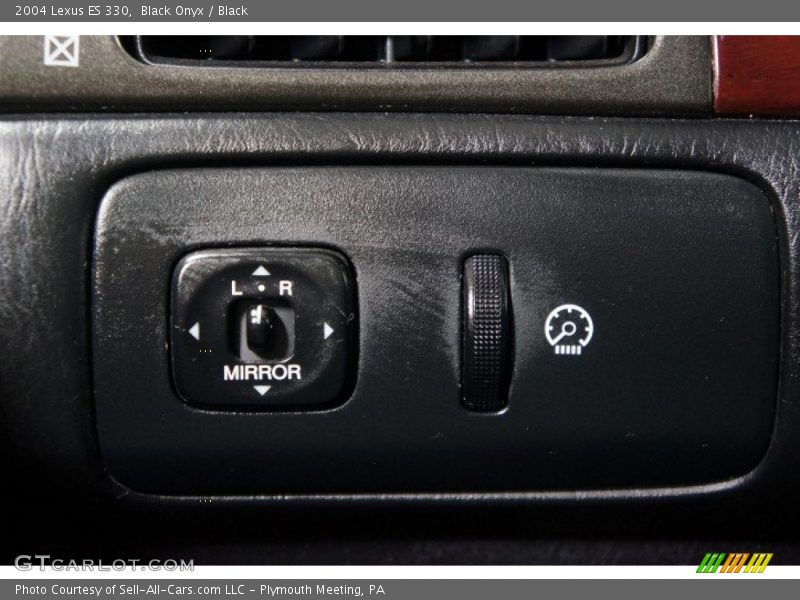 Black Onyx / Black 2004 Lexus ES 330