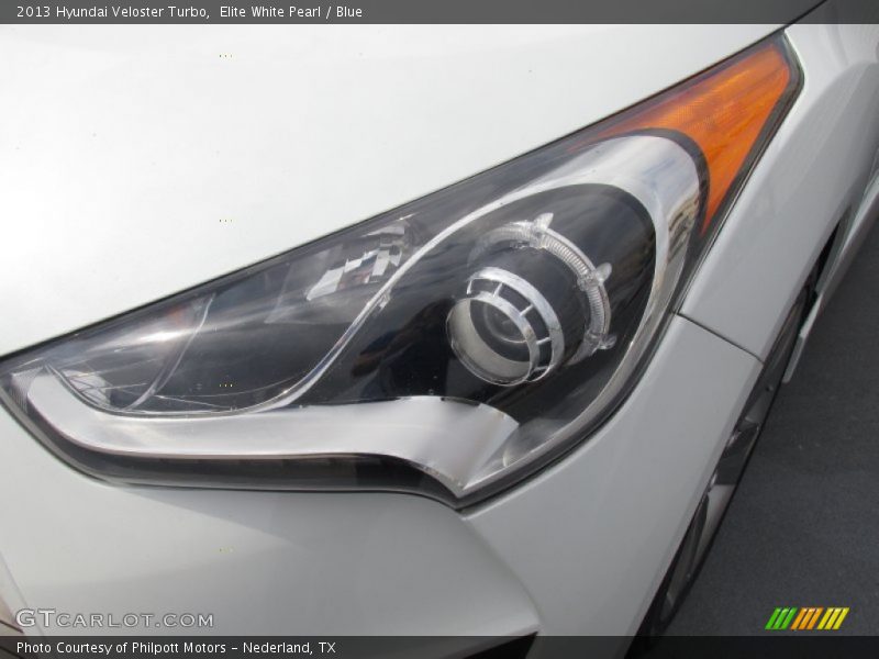 Elite White Pearl / Blue 2013 Hyundai Veloster Turbo