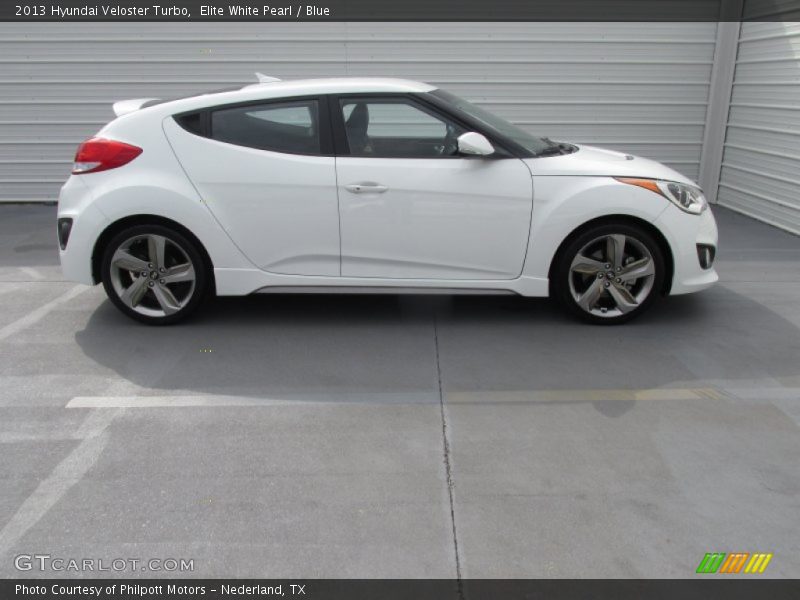 Elite White Pearl / Blue 2013 Hyundai Veloster Turbo