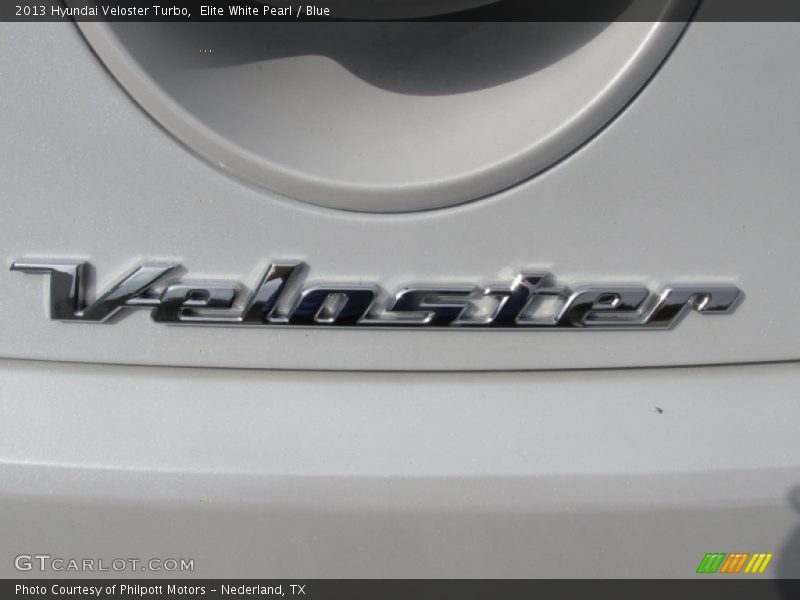 Elite White Pearl / Blue 2013 Hyundai Veloster Turbo